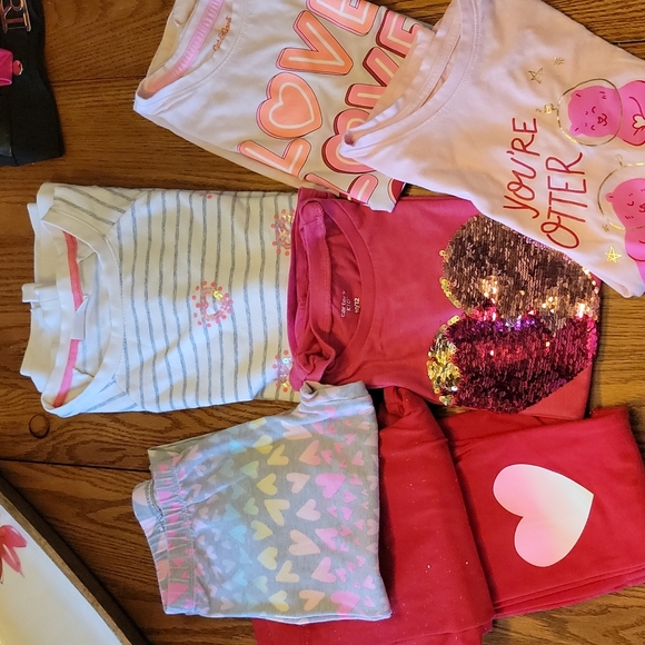 Girls size 10/12 Valentines shirts and leggings - Picture 1 of 1
